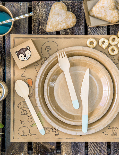 18 égkék fa teríték 16 cm, parti házvezetőnő