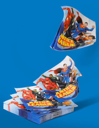 Mise en scène avec gobelets et confettis des serviettes en papier Justice League