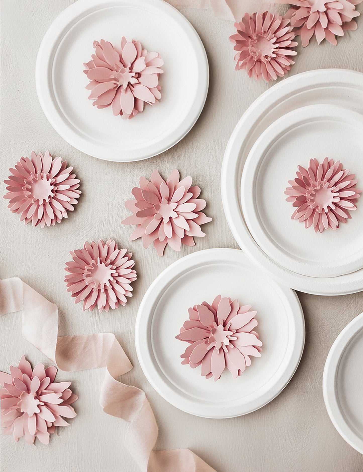 3 púderrózsaszín 3D papírvirág 