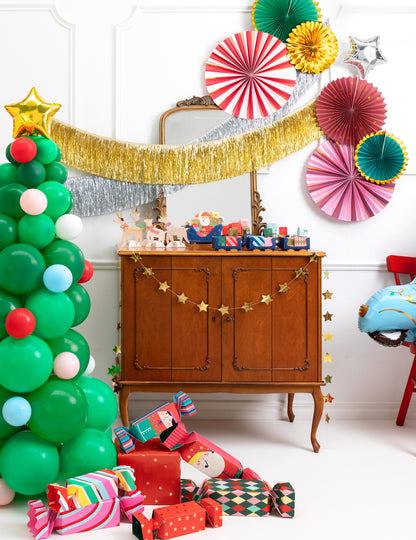 3 karton karácsonyi rozetta, 26, 35, 43 méretben cm, ünnepi függő dekorációk