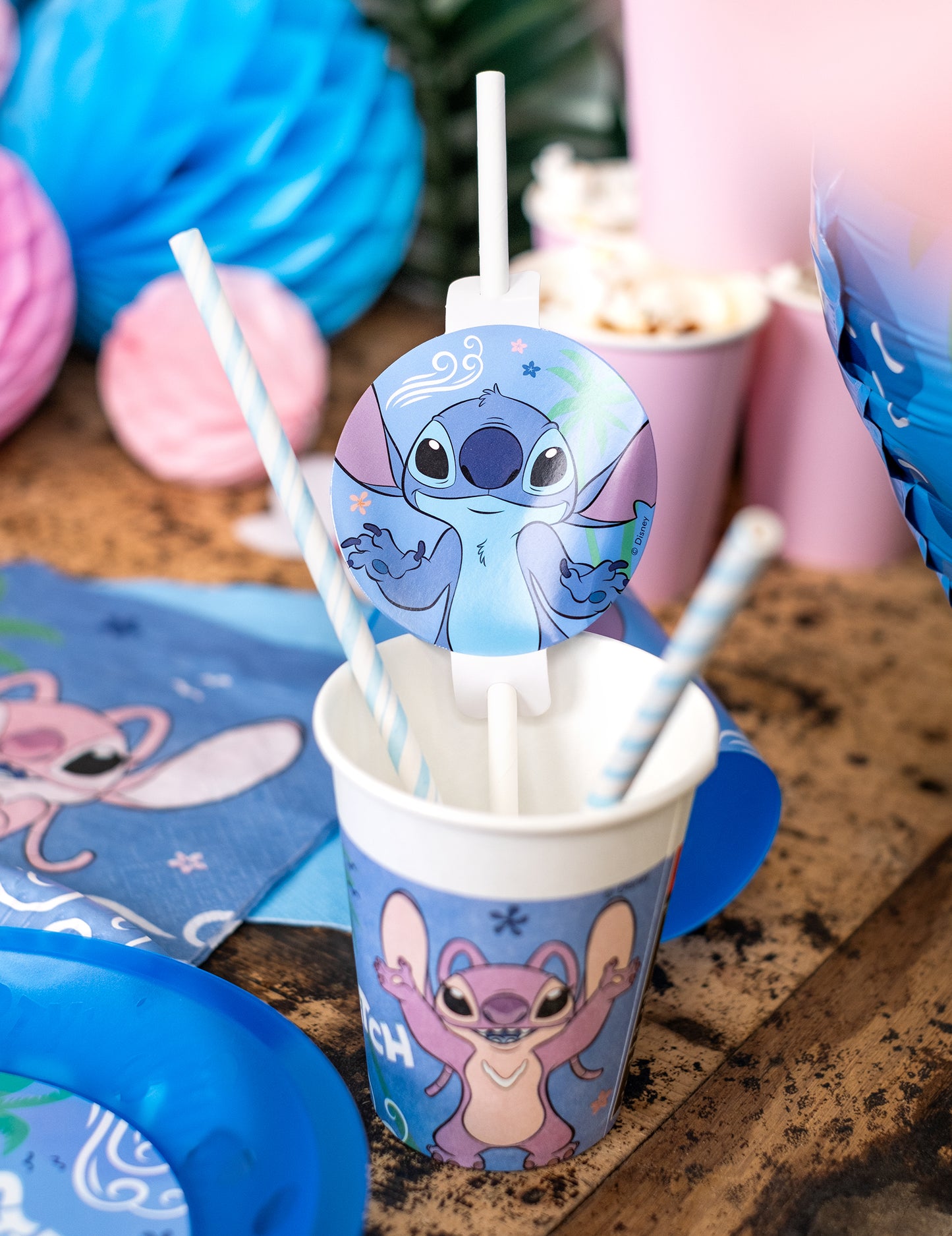 4 db Stitch™ papír medál szívószállal