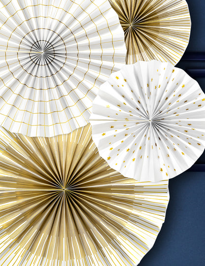 4 dekoratív és arany papír rozetta 23, 32, 40 cm