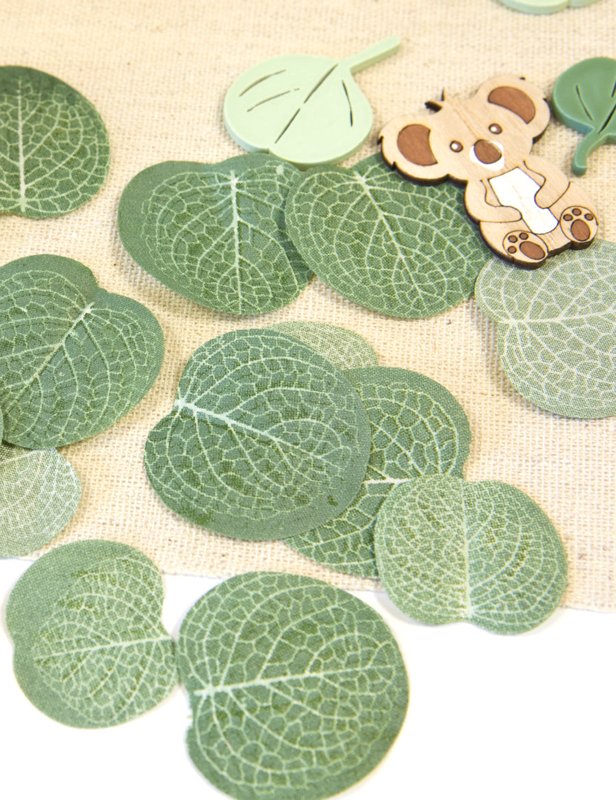 Confettis feuilles d'eucalyptus pour mariage nature en tissu vert