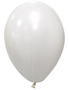 Ballons blancs pour fête