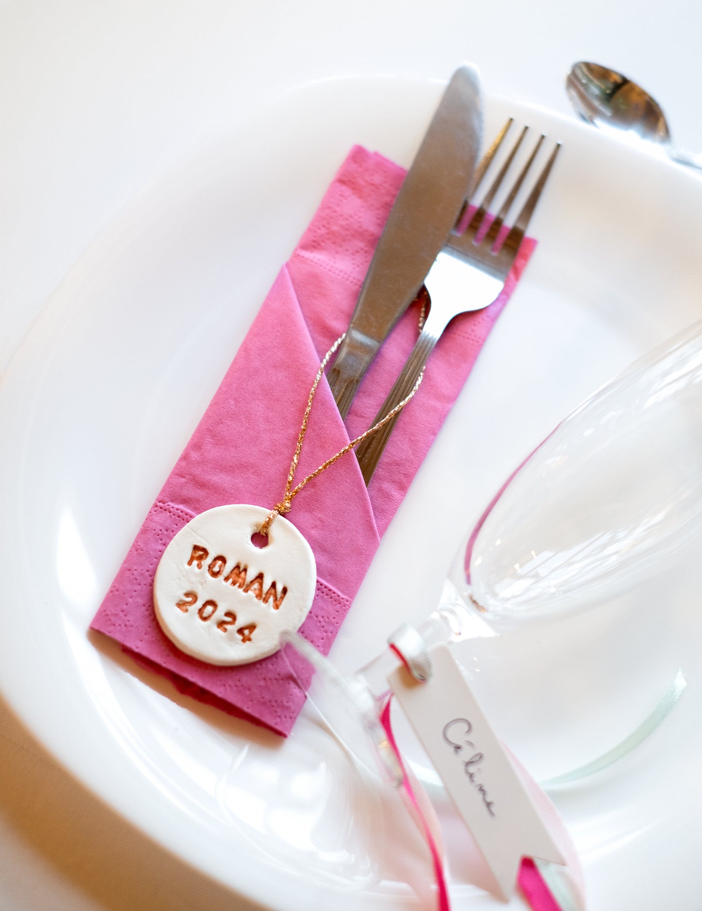 50 fukszia papírtörülköző 38 x 38 cm