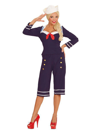 Tengeri álruhás pin up nő