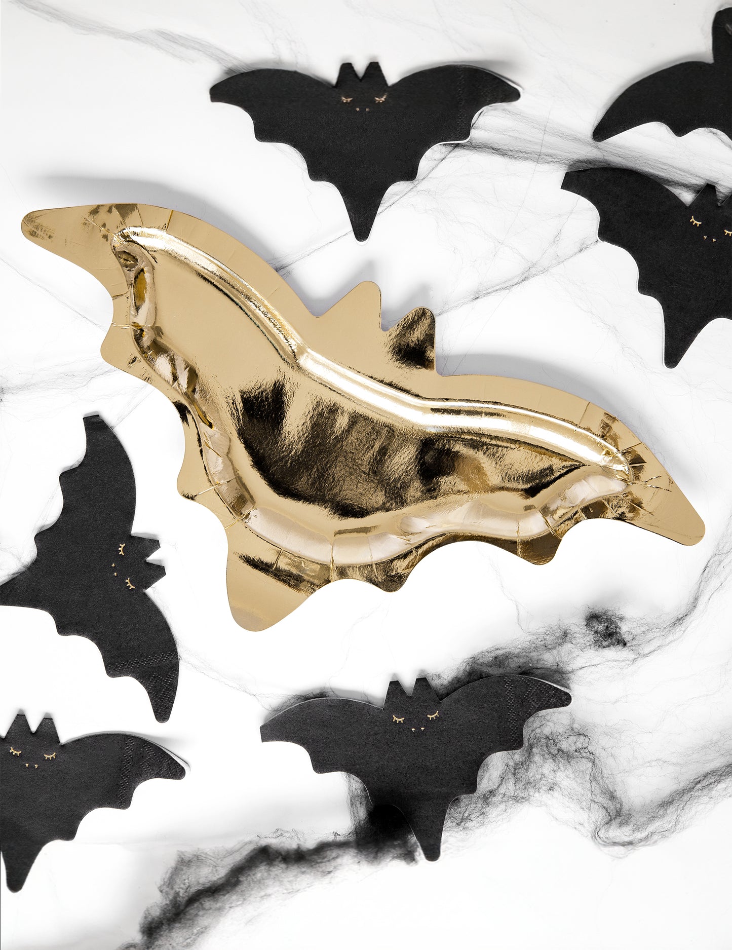 6 fémes arany denevér alakú kartontányér Halloweenre