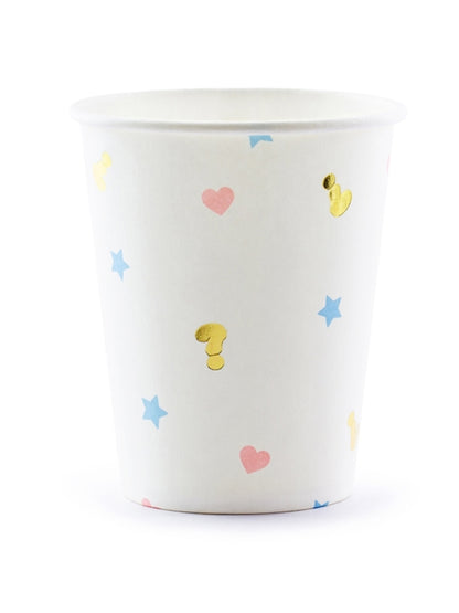 Gobelets en carton boy or girl pour baby shower blancs avec coeurs roses étoiles bleues et points d'interrogation dorés