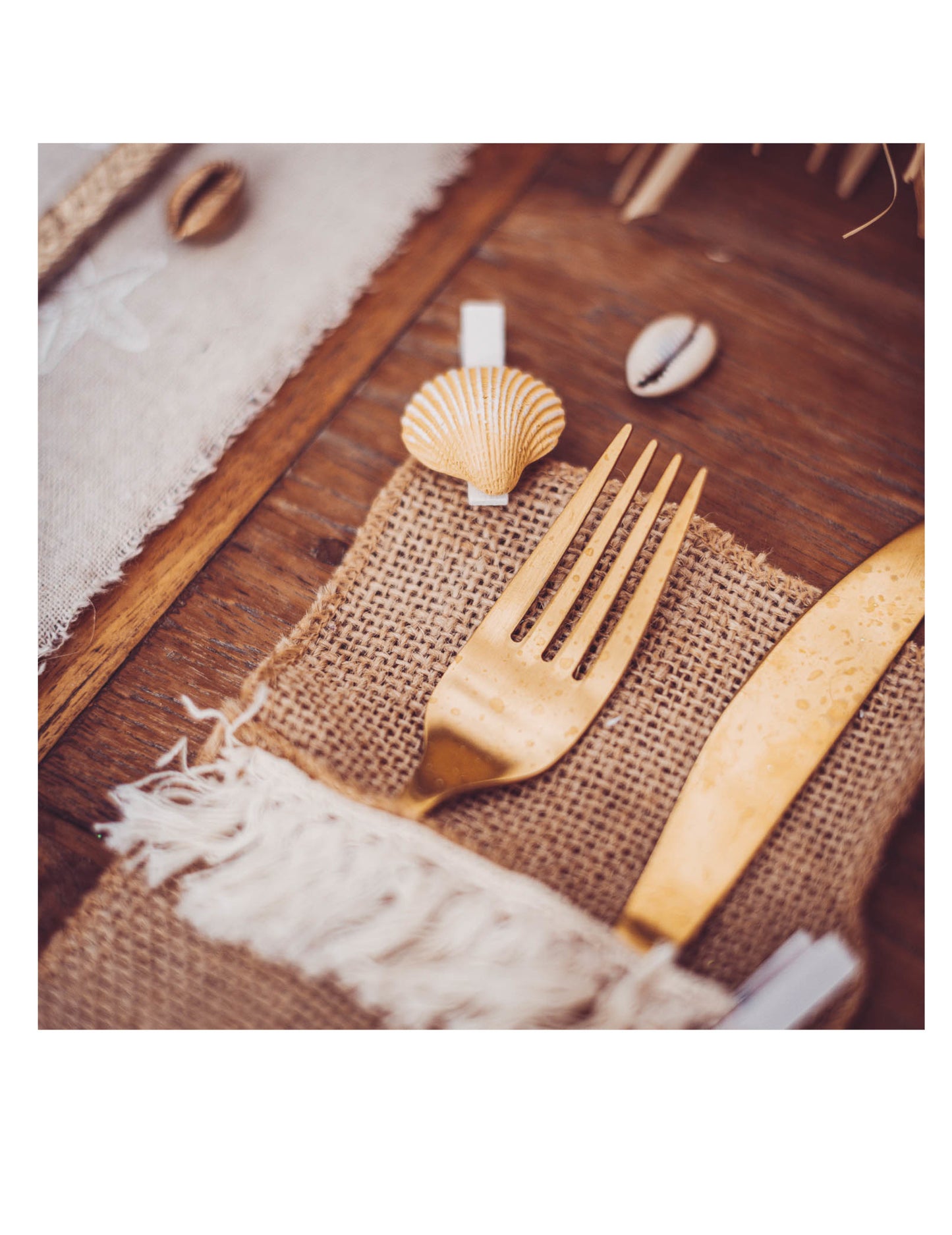 6 db gyantából készült kagylócsipesz 4,5 cm fehér fa