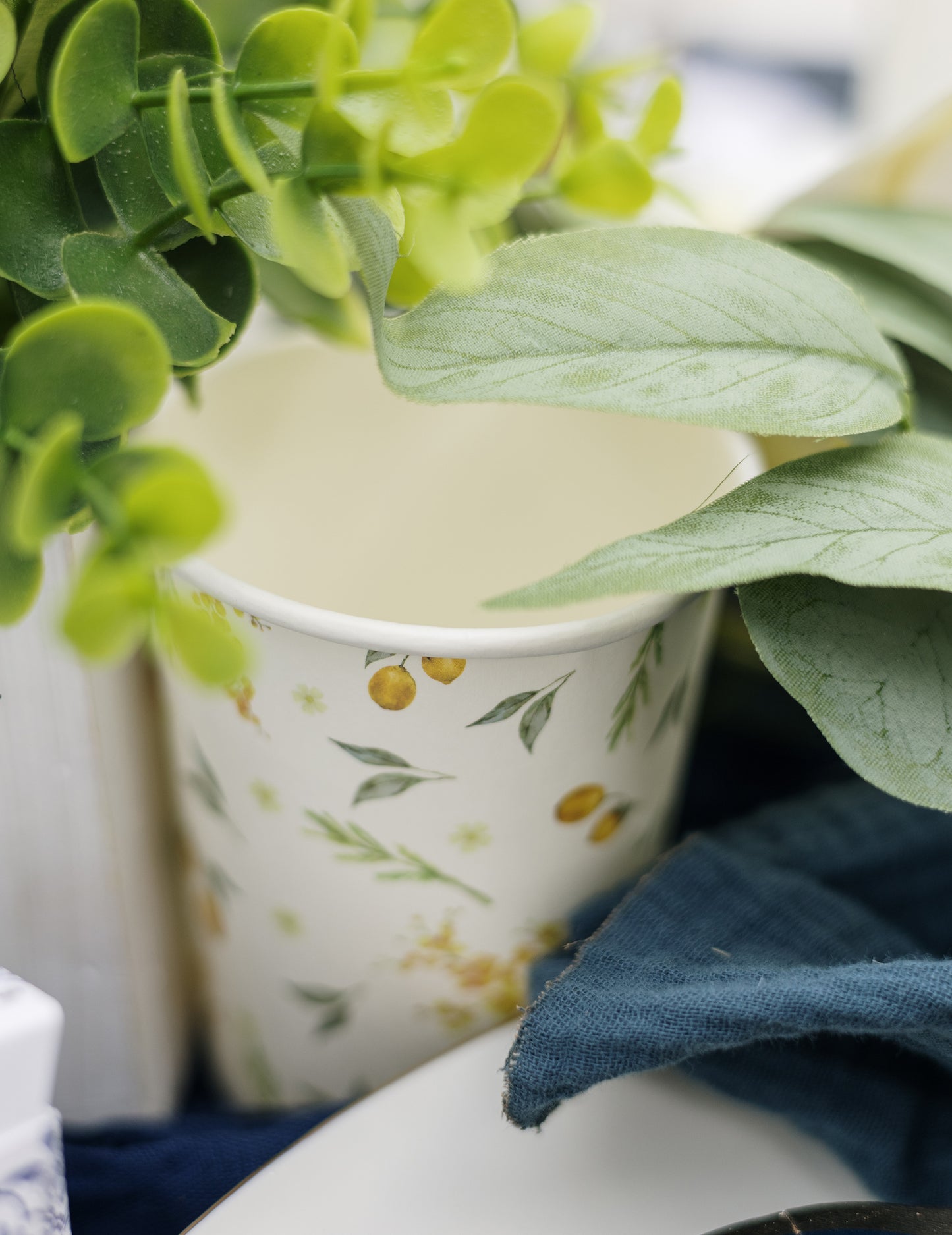 8 db citrom alakú kartonpohár levelekkel, 255 ml, születésnapra