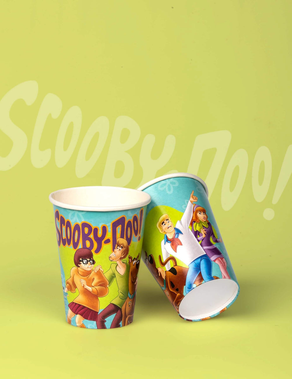 Détail des personnages illustrés du gobelet en carton Scooby-Doo