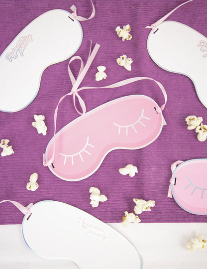 8 maszk alakú pizsamaparti meghívó