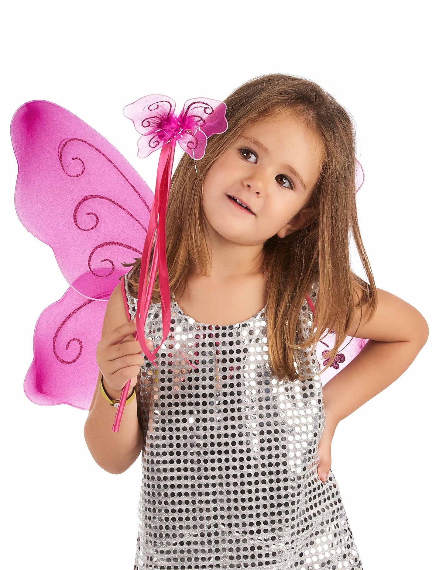 Gros plan des ailes et baguette magique papillon pour enfant