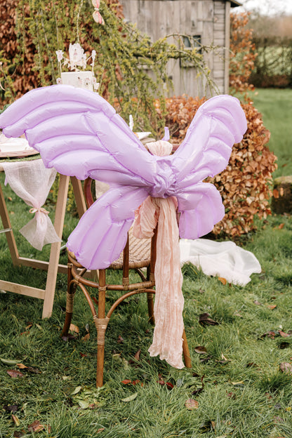 Óriás lila tündérszárny fólia lufi 122 x 89 cm