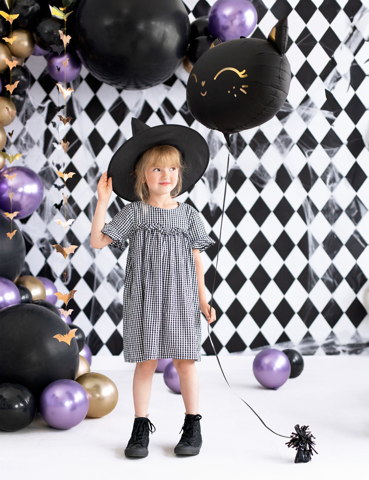 Fekete macska alumínium lufi 48 x 36 cm Halloweenre