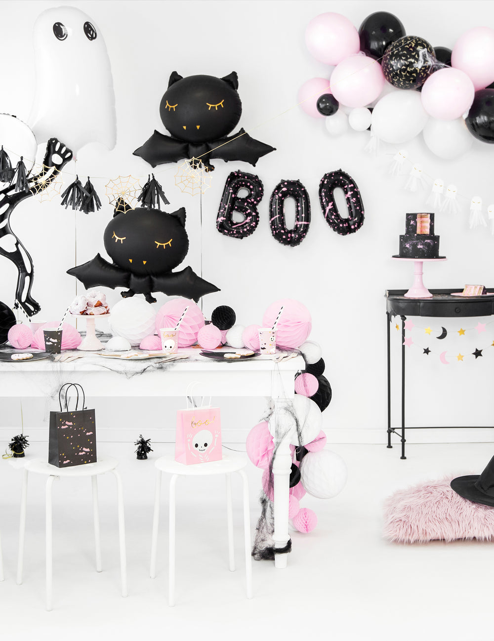 Mise en scène de fête du ballon aluminium chauve-souris
