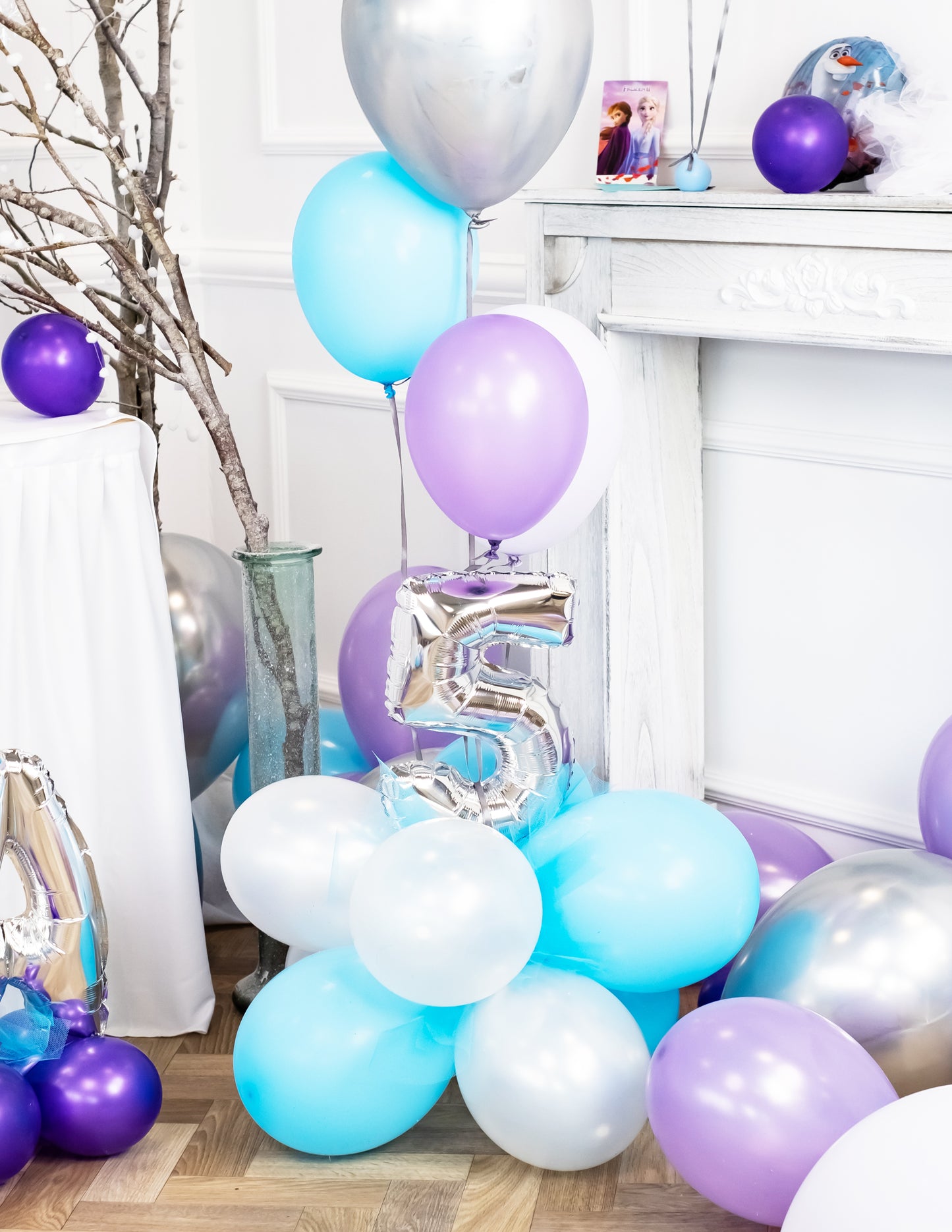 Composition de ballons avec le ballon aluminium chiffre pour fête argent