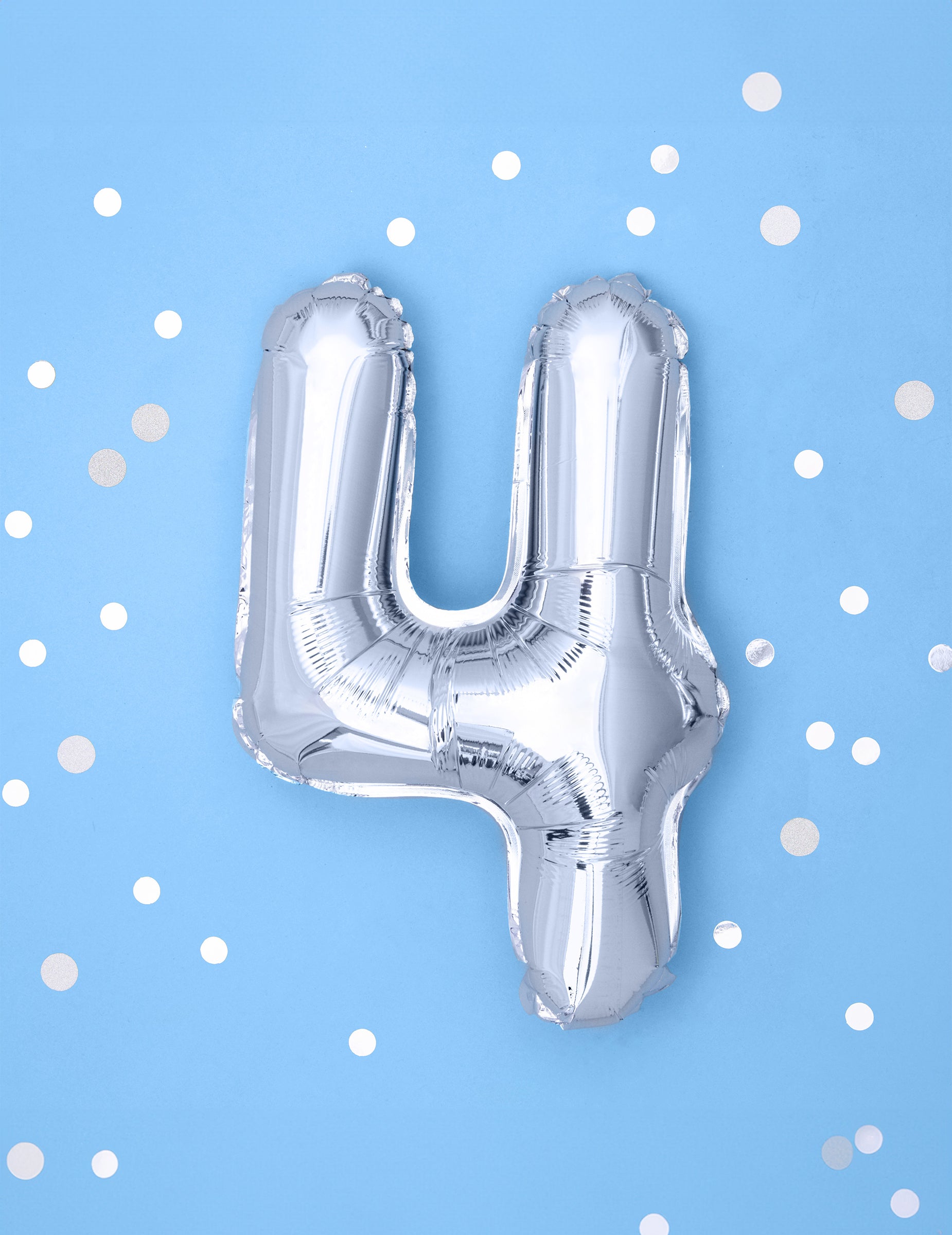 Zoom sur le chiffre 4 du ballon aluminium chiffre pour fête