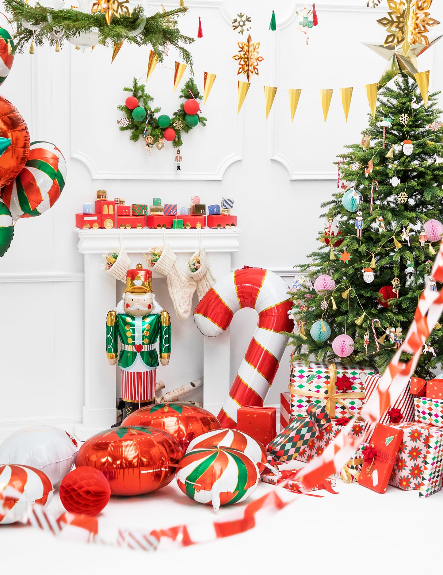 Óriás alumínium cukorpálcás lufi 50 x 82 cm karácsonyi díszek