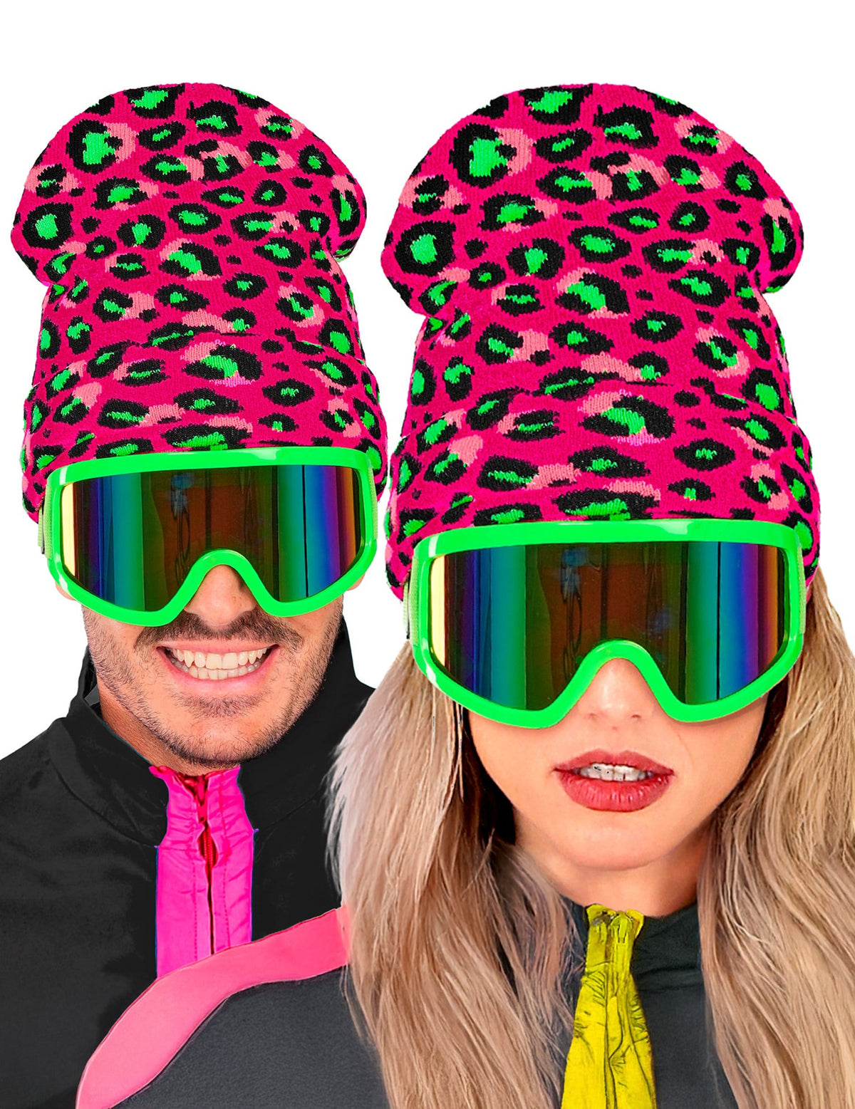 Vue de face portée par un couple du bonnet léopard