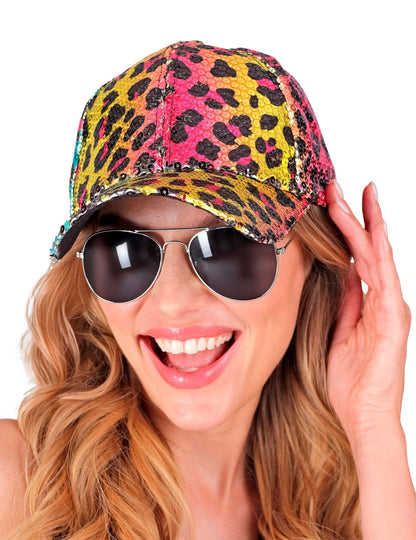 Gros plan de la casquette à sequins léopard pour adulte
