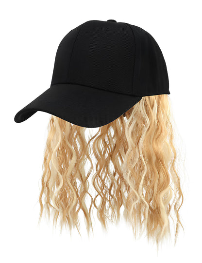 Sapka szőke parókával