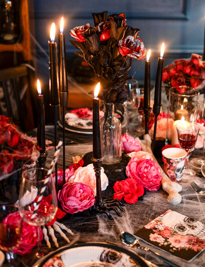 Fekete csontváz gyertyatartó 16 cm