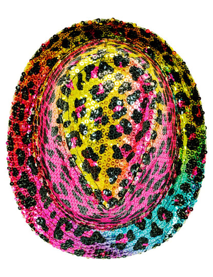 Vue de dessus du chapeau borsalino à sequins léopard
