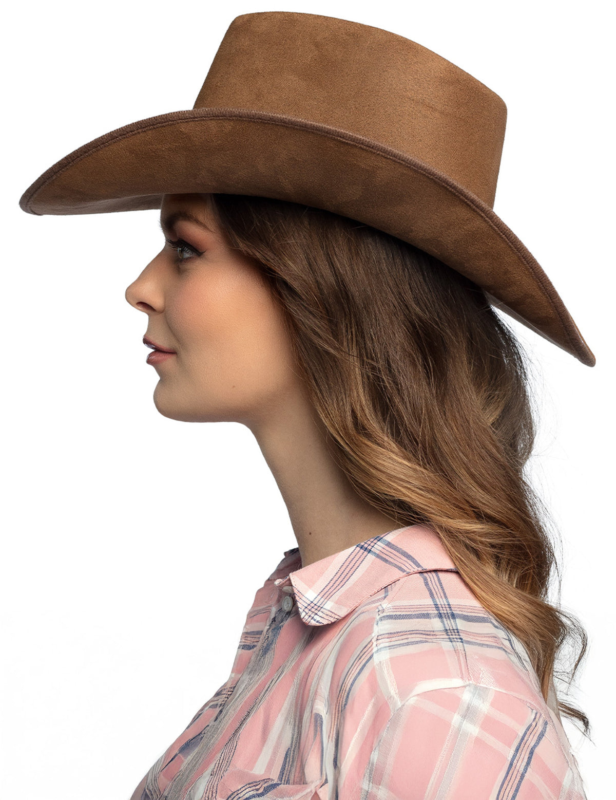 Vue de profil du chapeau de cowboy à tête de buffle