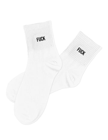 Fehér zokni Bassza meg az embert