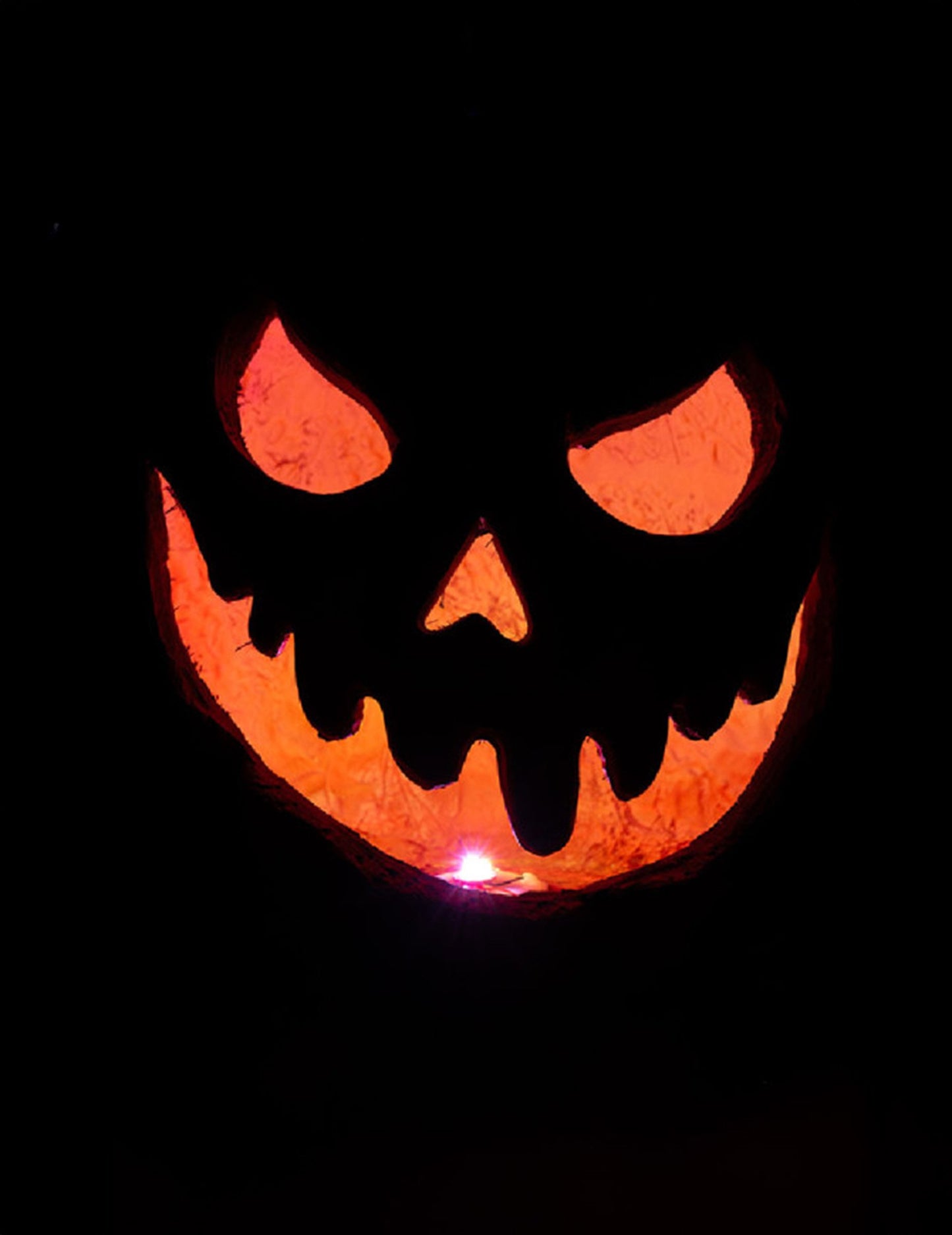 Világító, ijesztő tök 33 cm