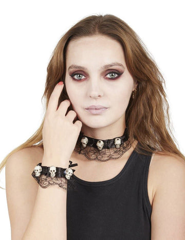 Nyaklánc és csipke karkötő Halloween koponyával