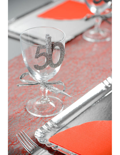 Konfetti 50 éves születésnapra egy poháron