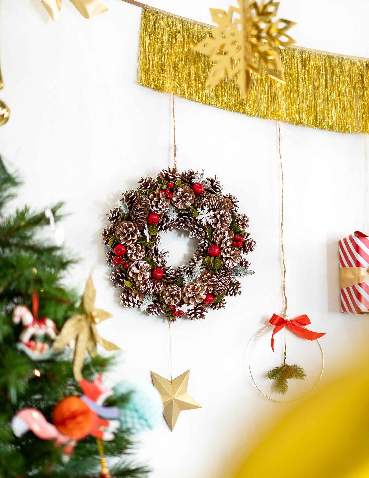 Karácsonyi koszorú fa bogyók 35 cm