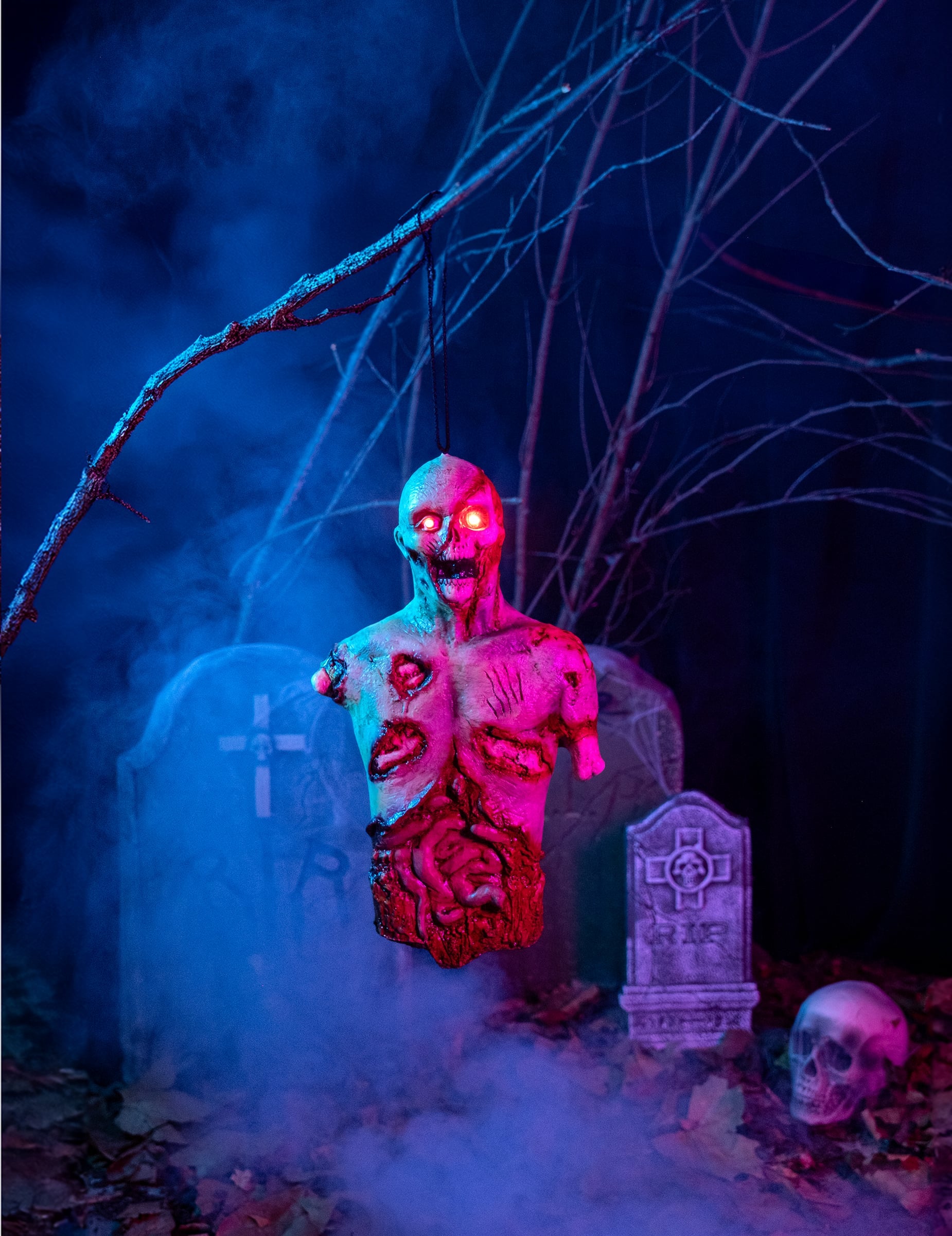 Décoration à suspendre lumineuse zombie pour Halloween aux yeux rouges et boyaux apparents