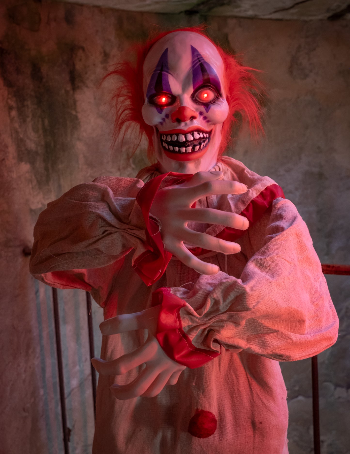 Ijesztő bohóc animált dekoráció 153 cm