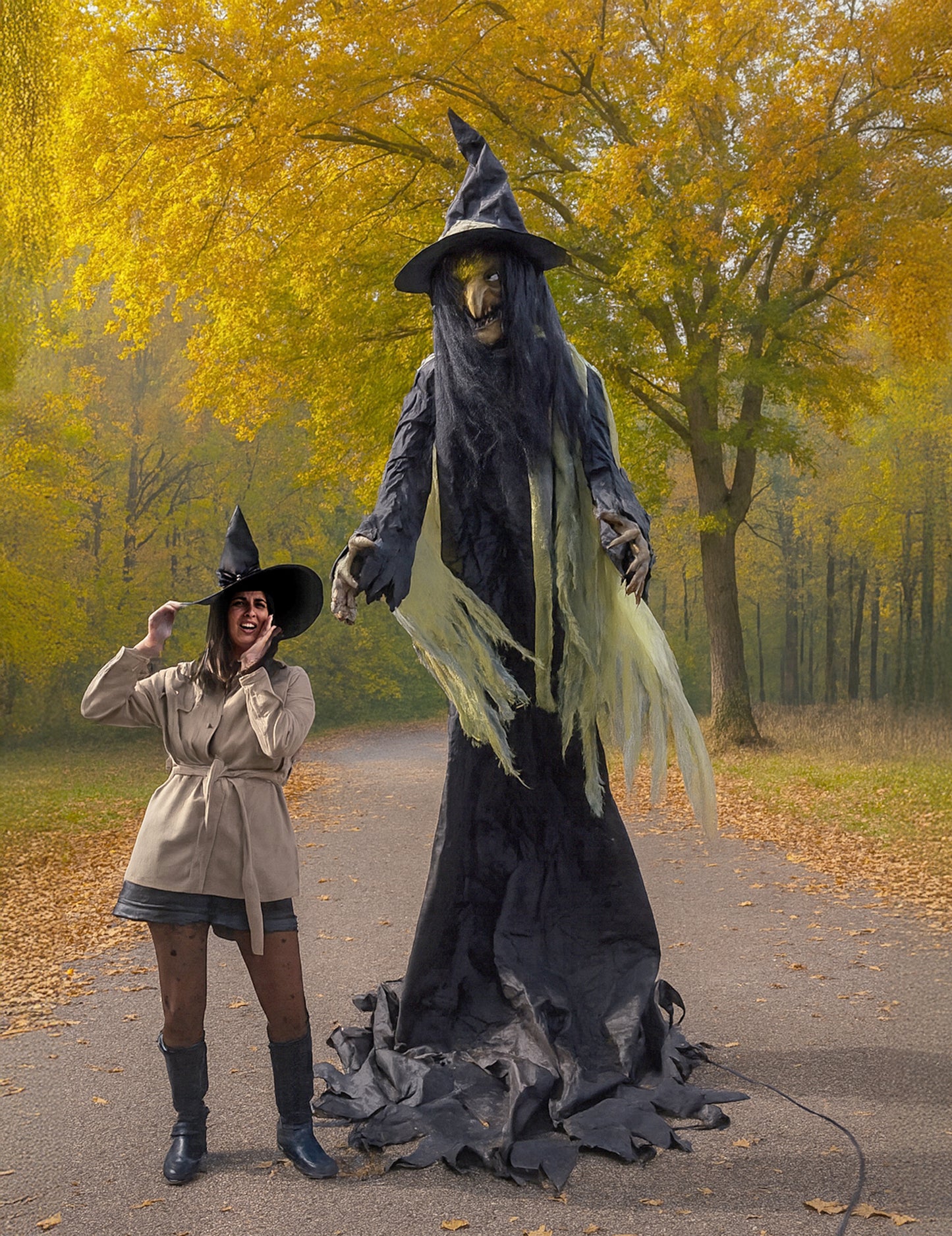 Animált dekorációs óriás boszorkány xxl 300 cm