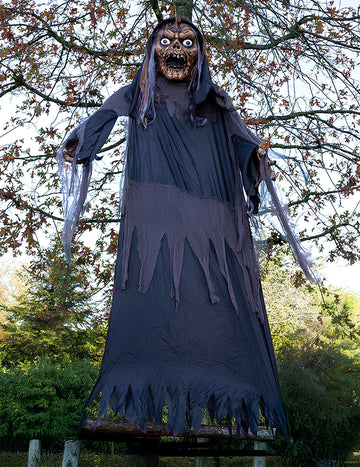 Halloween dekoráció boszorkány zombi 350 cm -re lógott