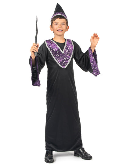 Gyerek tanuló szoros jelmez