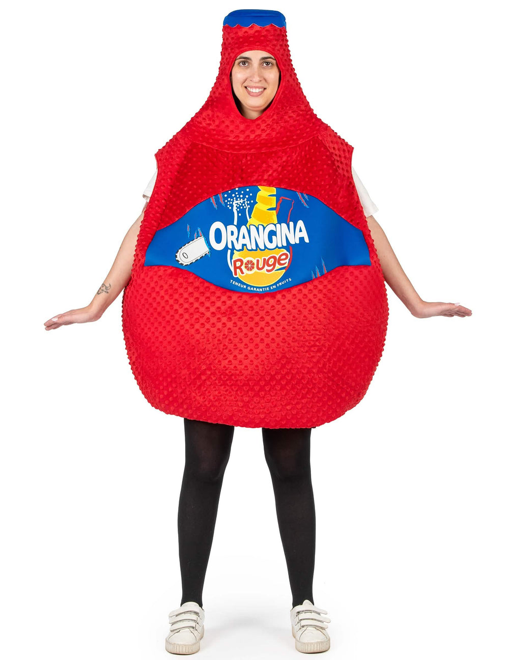 Elölnézet, széttárt karokkal, piros Orangina palack jelmez