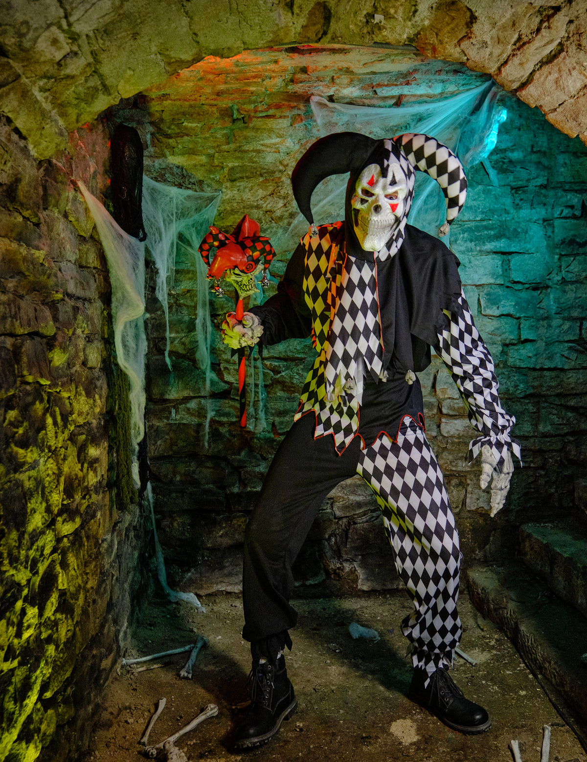 Halloween fekete ember bohóc álruhája