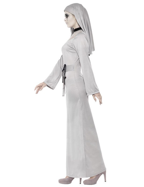 A női vallási szellem jelmez profil nézete