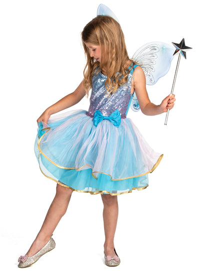 Rózsaszín és kék lány álruhában