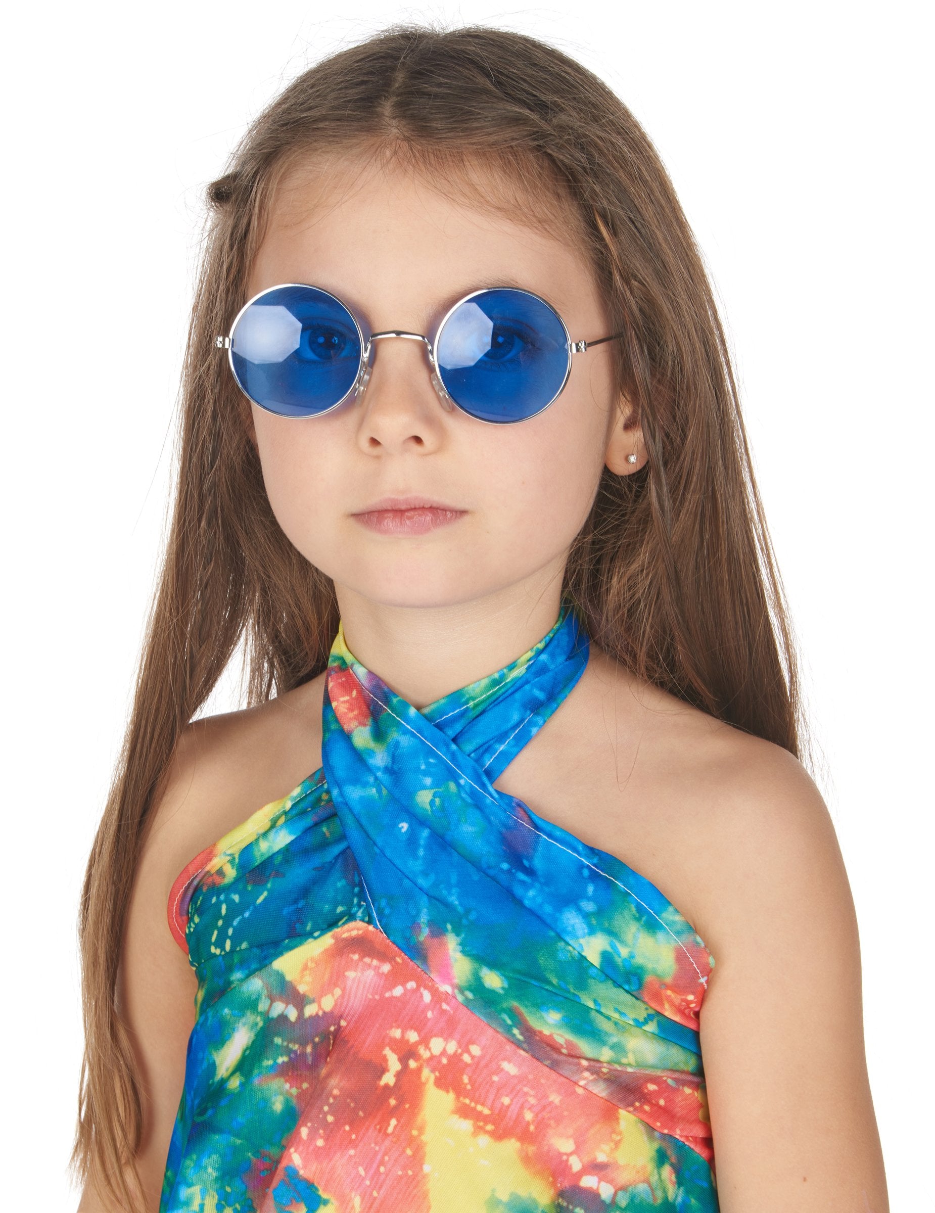 Közelkép a kerek kék szemüvegről a lányoknak készült hippie jelmezről