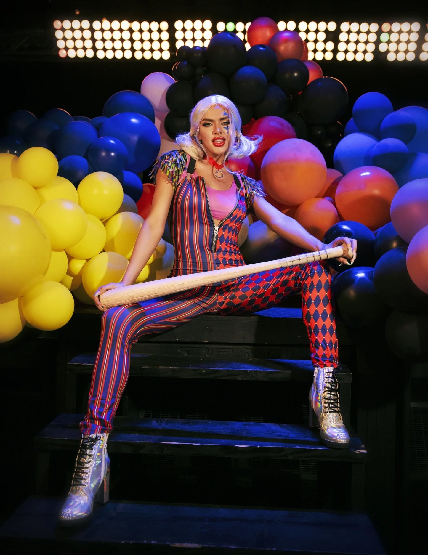 Luxus undorító lány zavart lány nő