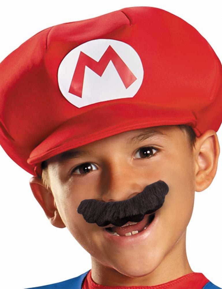 Gyerekek Mario jelmez
