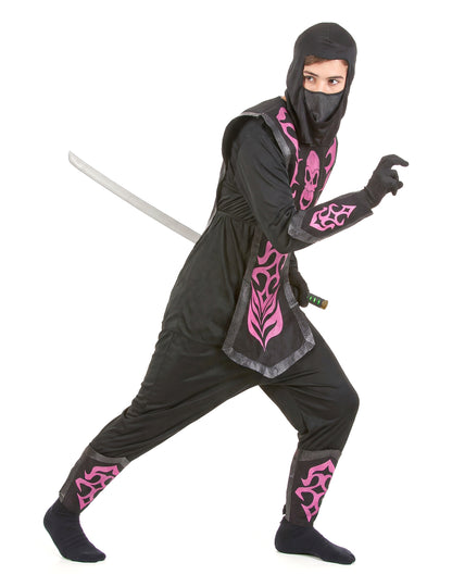 A ninja álruhás a férfi érzés hatása