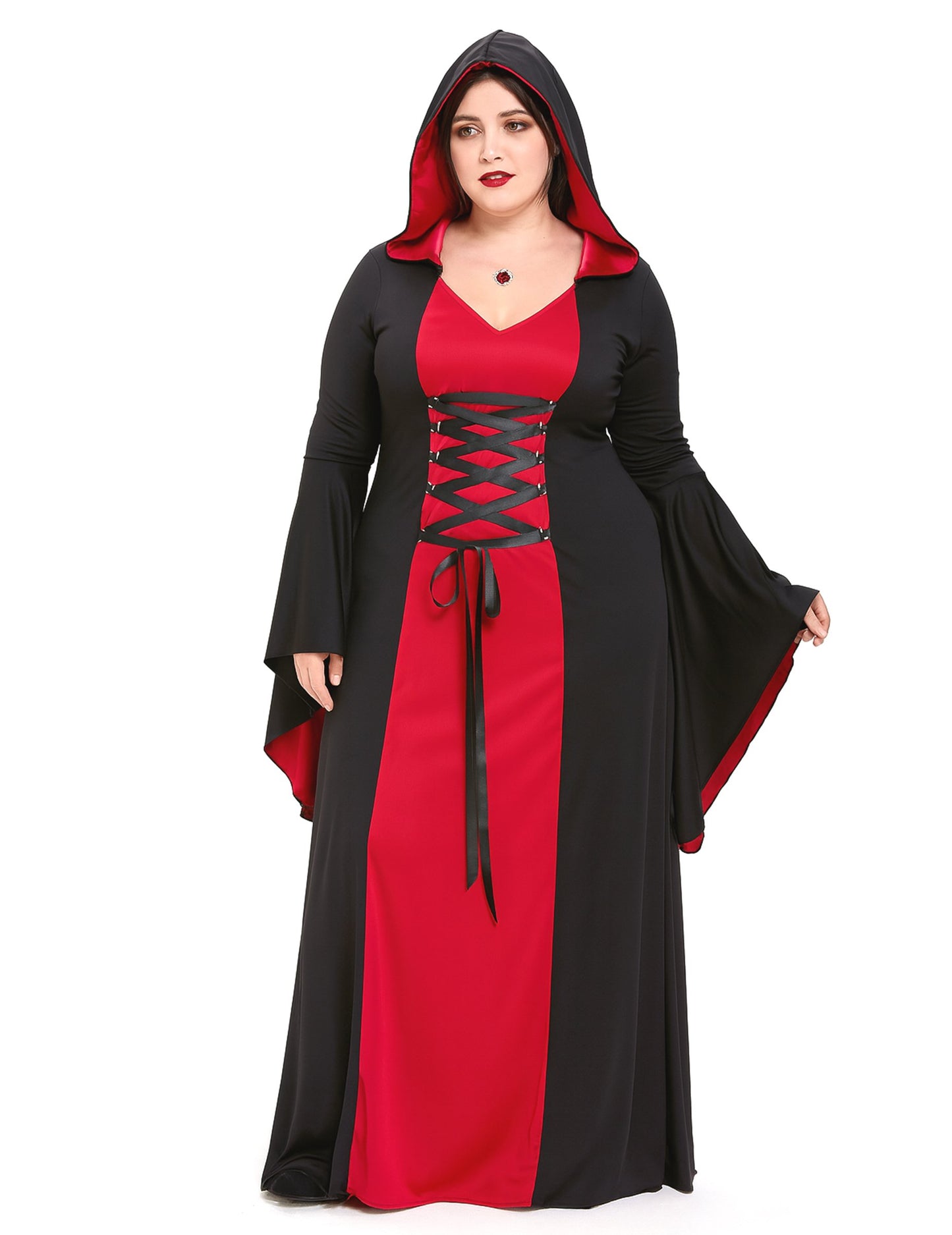 Öltözködő ruha nagy nő méretű motorháztetővel