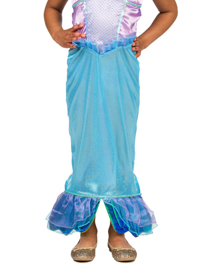 Részlet a sellő jelmez alján lévő uszony formájú szoknyáról