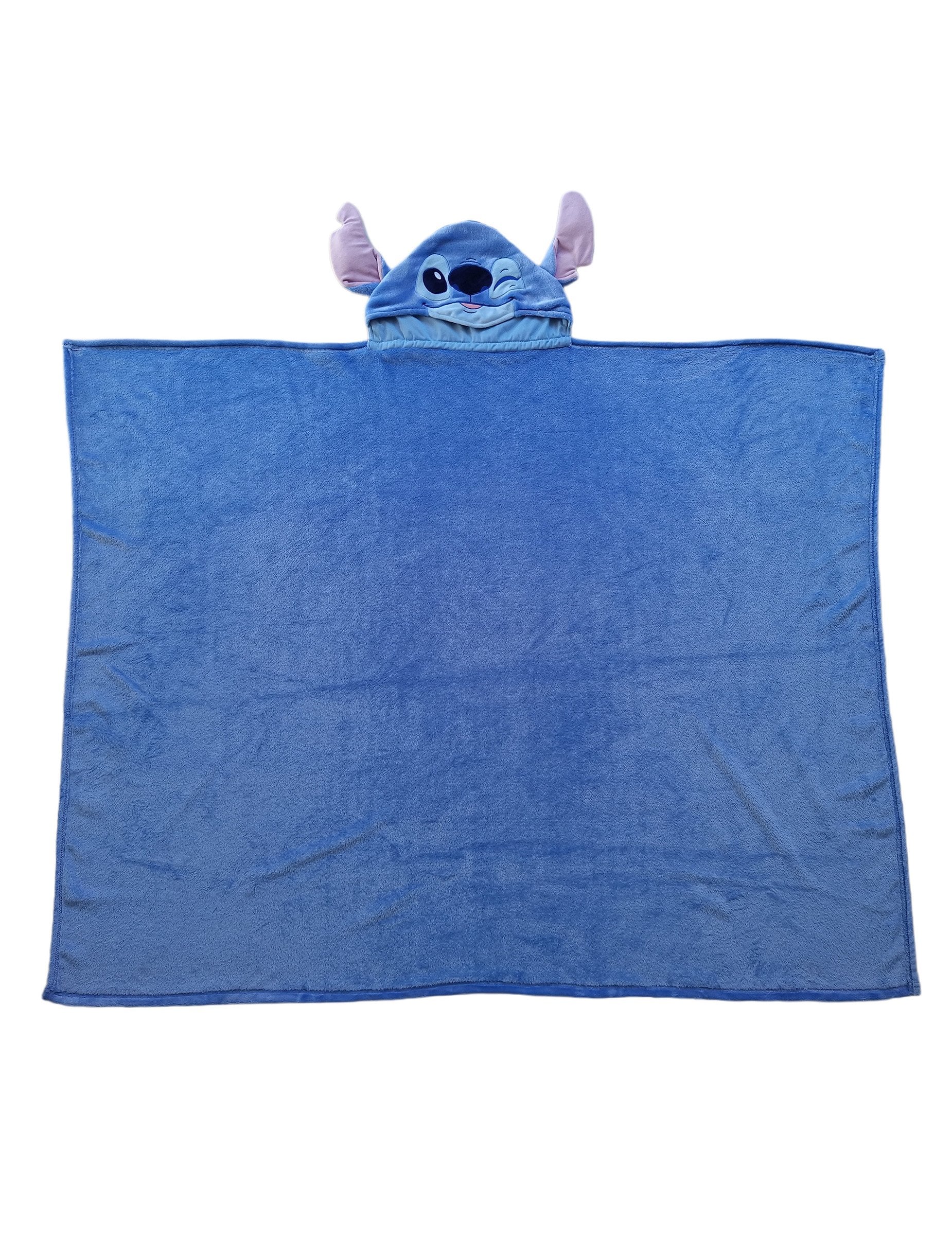 Vue à plat du déguisement plaid polaire à capuche Stitch